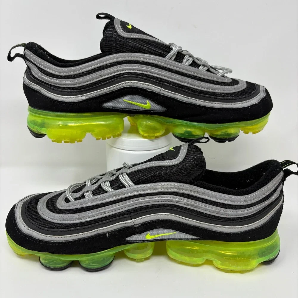 Nike Air VaporMax 97 Men's Size 11 Black Volt Running Shoes Sneakers AJ7291-001